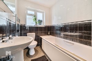 GF Bathroom- click for photo gallery